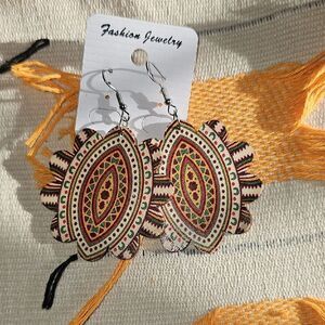 Fashion Jewelry Red and Green Statement Earrings